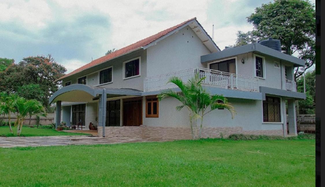 Nyumbani Palace Arusha Eksteriør bilde